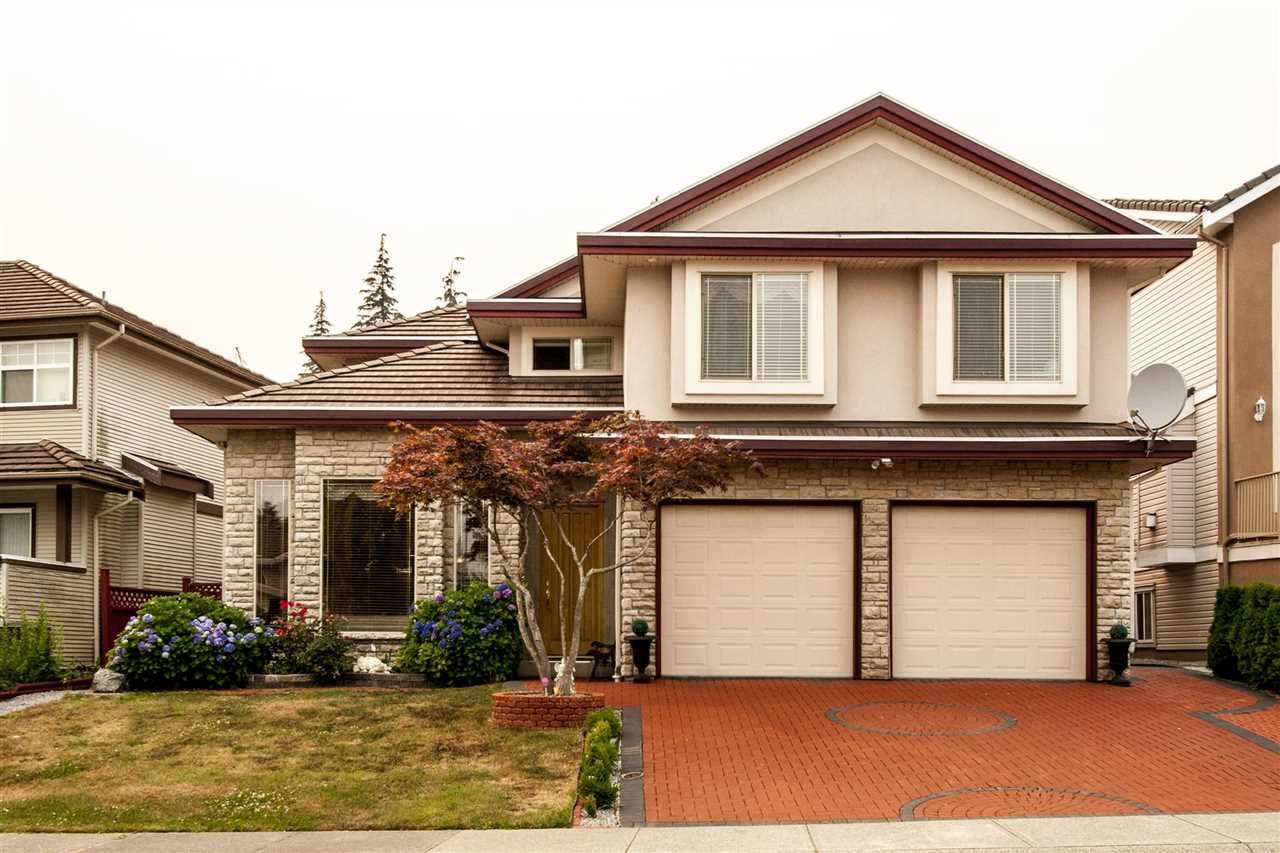 Main Photo: 2116 TURNBERRY Lane in Coquitlam: Westwood Plateau House for sale : MLS®# R2208356