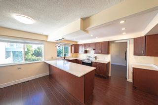 Photo 9: 313 HICKEY Drive in Coquitlam: Coquitlam East House for sale : MLS®# R2819634