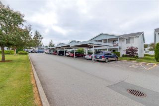 Photo 2: 68 32691 GARIBALDI Drive in Abbotsford: Abbotsford West Townhouse for sale in "CARRIAGE LANE" : MLS®# R2408776
