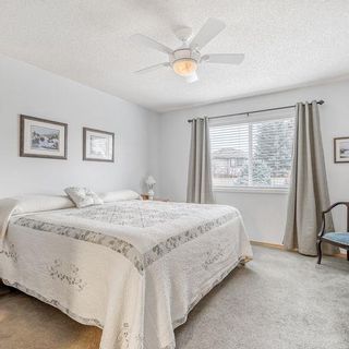 Photo 13: 141 Chaparral Villas SE in Calgary: Chaparral Semi Detached (Half Duplex) for sale : MLS®# A2011601