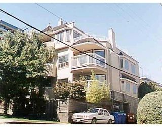 Photo 1: 303 1631 VINE ST in Vancouver: Kitsilano Condo for sale in "VINE GARDENS" (Vancouver West)  : MLS®# V573100