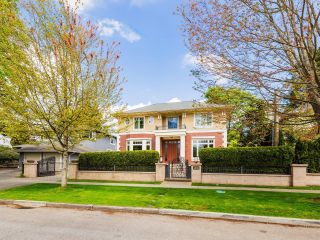 Main Photo: 3389 W 42ND Avenue in Vancouver: Southlands House for sale (Vancouver West)  : MLS®# R2880088