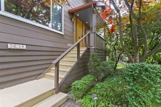 Photo 2: 2835 STEPHENS Street in Vancouver: Kitsilano House for sale (Vancouver West)  : MLS®# R2376938