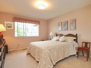 Photo 12: 4 6061 W Boundary Drive in Surrey: Boundary Drive to Railroad Townhouse for sale : MLS®# F2819610