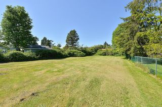 Photo 17: 914 DUNN Ave in Saanich: SE Swan Lake House for sale (Saanich East)  : MLS®# 876045