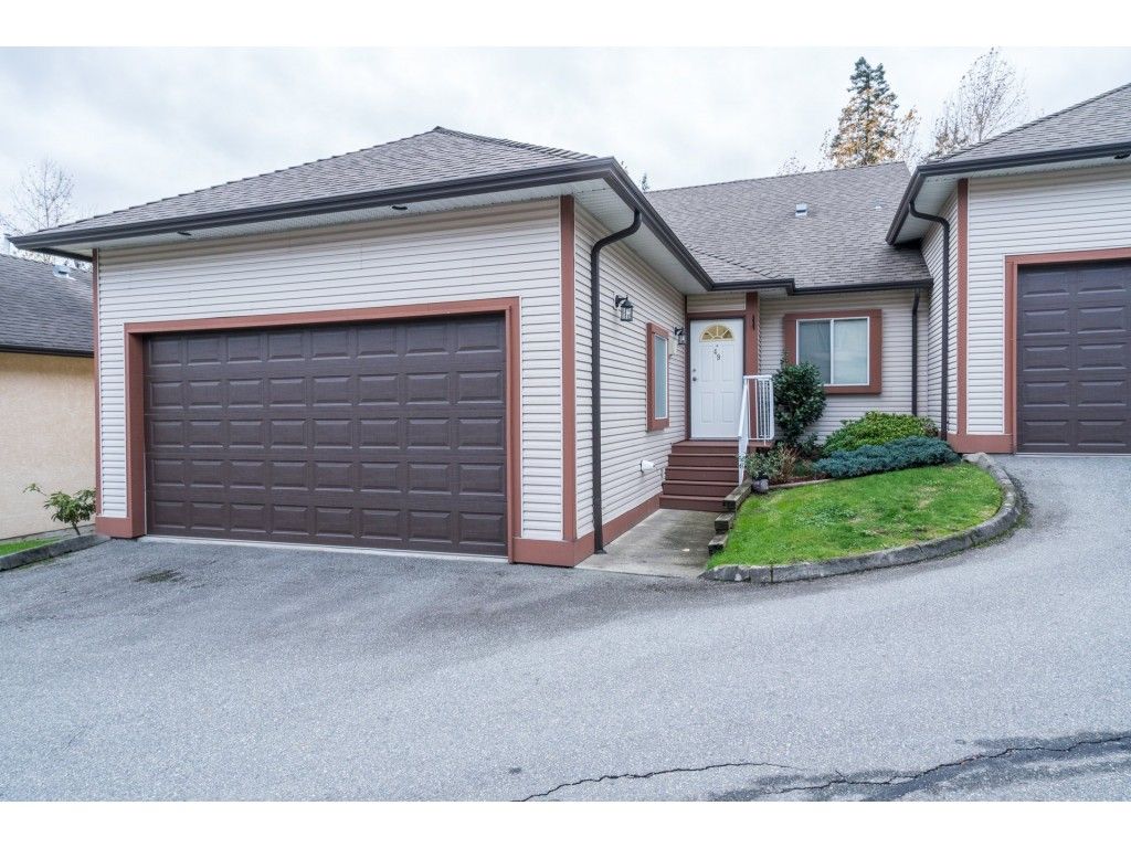 Main Photo: 49 23151 Haney Bypass in Maple Ridge: East Central Townhouse for sale : MLS®# R2222692