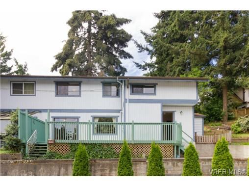 Main Photo: B 3100 Volmer Rd in VICTORIA: Co Hatley Park Half Duplex for sale (Colwood)  : MLS®# 734381