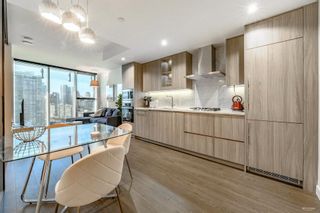 Photo 2: 1286 87 NELSON Street in Vancouver: Yaletown Condo for sale (Vancouver West)  : MLS®# R2809275