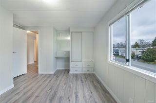 Photo 18: 2141 CUMBRIA Drive in Surrey: King George Corridor Manufactured Home for sale in "CRANLEY PLACE" (South Surrey White Rock)  : MLS®# R2437751
