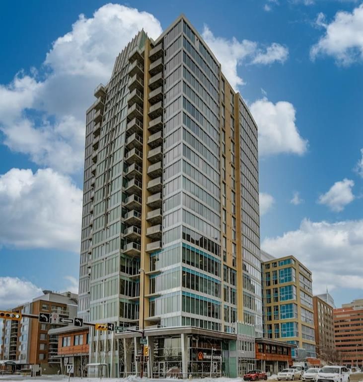 Main Photo: 901 888 4 Avenue SW in Calgary: Downtown Commercial Core Apartment for sale : MLS®# A2029418