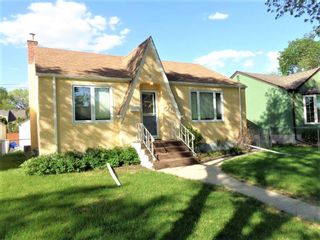 Photo 2: 377 Hazel Dell Avenue in Winnipeg: East Kildonan Residential for sale (3D)  : MLS®# 202011171