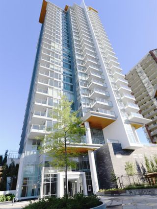 Photo 1: 1408 520 COMO LAKE Avenue in Coquitlam: Coquitlam West Condo for sale in "The Crown" : MLS®# R2381526