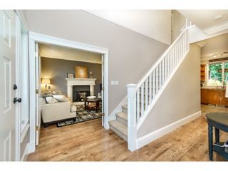 Photo 5: 9809 182 Street in Surrey: Fraser Heights House for sale in "Abbey Ridge" (North Surrey)  : MLS®# R2043609