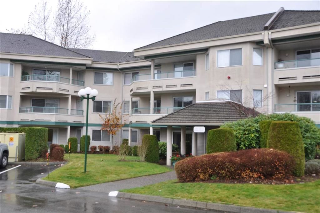 Main Photo: 338 2451 GLADWIN Road in Abbotsford: Abbotsford West Condo for sale in "Centennial Court" : MLS®# R2240205