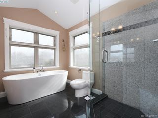 Photo 12: 2111 Sutherland Rd in VICTORIA: OB South Oak Bay House for sale (Oak Bay)  : MLS®# 838708