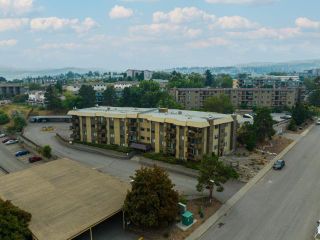 Photo 14: 110 555 DALGLEISH DRIVE in Kamloops: Sahali Apartment Unit for sale : MLS®# 177940