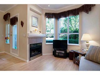 Photo 5: 128 9979 140TH Street in Surrey: Whalley Townhouse for sale (North Surrey)  : MLS®# F1427553