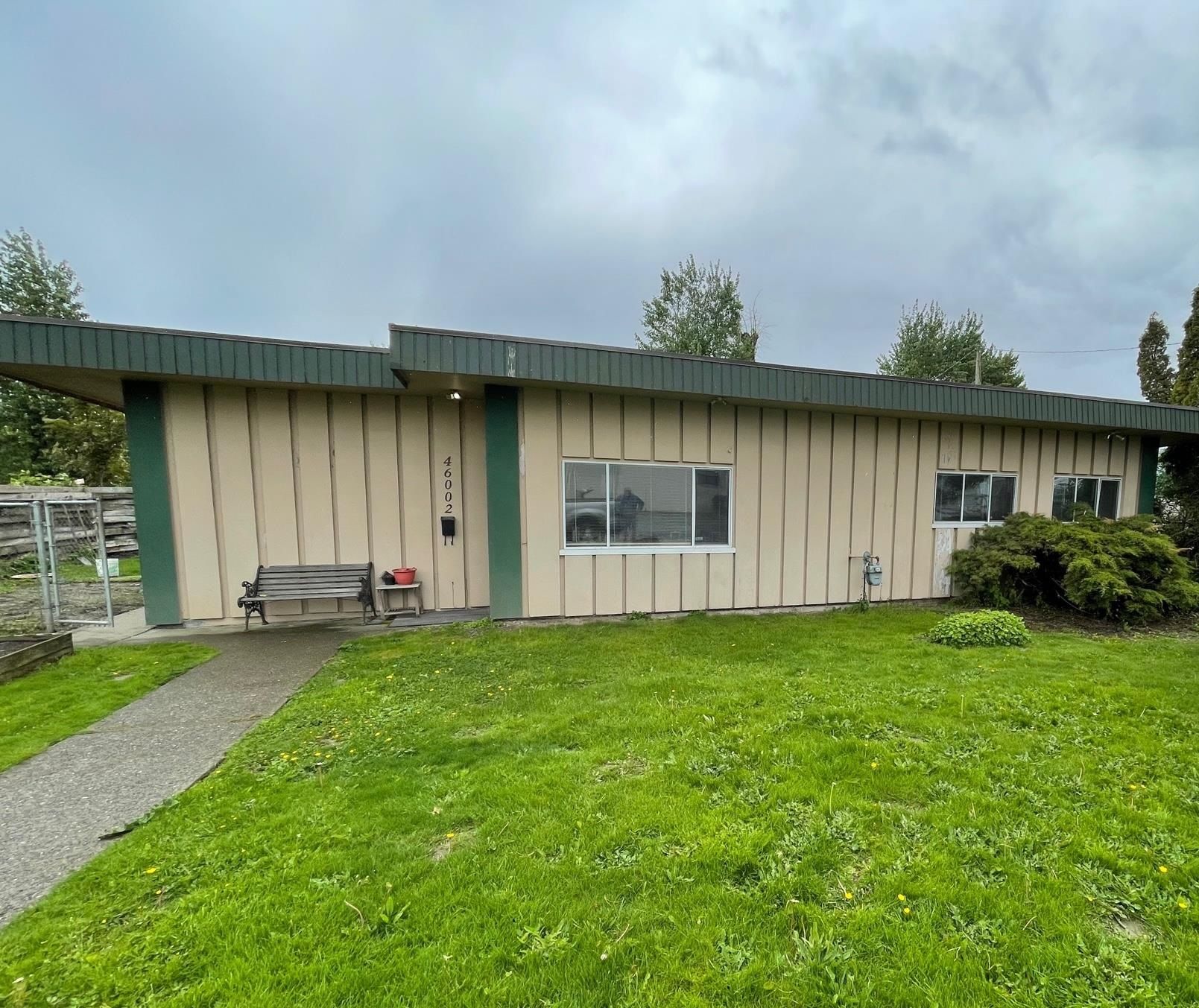 Main Photo: 46002 CREAMERY Road in Chilliwack: Chilliwack E Young-Yale House for sale : MLS®# R2689924