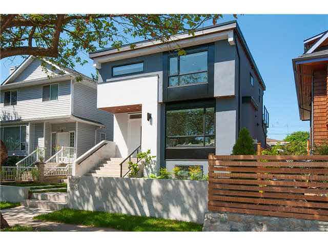 Main Photo: 5229 PRINCE ALBERT STREET in : Fraser VE House for sale (Vancouver East)  : MLS®# V1126740