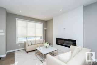 Photo 6: 8110 85 Avenue in Edmonton: Zone 18 House for sale : MLS®# E4372844