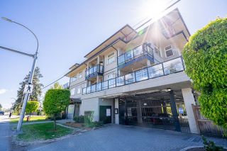 Main Photo: 307 22858 LOUGHEED Highway in Maple Ridge: East Central Condo for sale : MLS®# R2876205