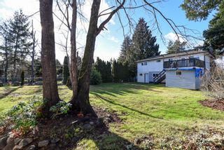 Photo 2: 574 Pritchard Rd in Comox: CV Comox (Town of) House for sale (Comox Valley)  : MLS®# 927130