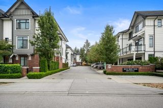 Photo 4: 205 16528 24A Avenue in Surrey: Grandview Surrey Townhouse for sale in "Notting Hill" (South Surrey White Rock)  : MLS®# R2724500