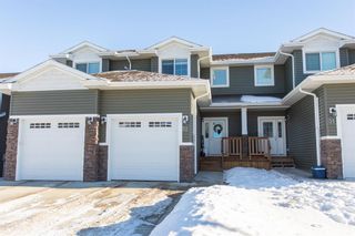 Photo 1: 32 Rowberry Court: Sylvan Lake Row/Townhouse for sale : MLS®# A2019032
