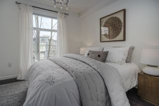 Photo 2: 313 3150 W 4TH Avenue in Vancouver: Kitsilano Townhouse for sale in "Avanti" (Vancouver West)  : MLS®# R2441202
