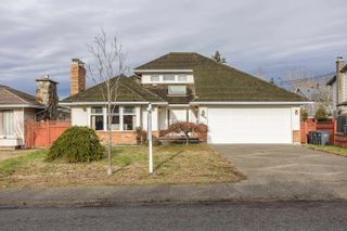 Photo 1: 18497 58 Avenue in Surrey: Cloverdale BC House for sale (Cloverdale)  : MLS®# R2743552