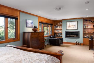 Photo 28: 2999 Beach Dr in Oak Bay: OB Uplands House for sale : MLS®# 952339