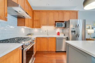 Photo 8: 285 E QUEENS Road in North Vancouver: Upper Lonsdale Townhouse for sale in "Queens Court" : MLS®# R2826464