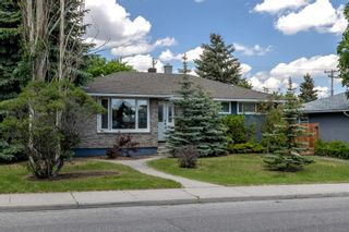 Photo 1: 130 Windermere Road SW in Calgary: Wildwood Detached for sale : MLS®# A1231796
