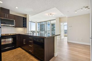 Photo 4: 703 55 Spruce Place SW in Calgary: Spruce Cliff Apartment for sale : MLS®# A2126149