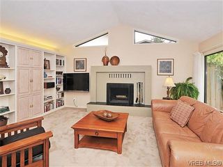 Photo 2: 32 1255 Wain Rd in NORTH SAANICH: NS Sandown Row/Townhouse for sale (North Saanich)  : MLS®# 605177