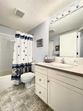 Photo 10: 306 10 Sierra Morena Mews SW in Calgary: Signal Hill Apartment for sale : MLS®# A2021625
