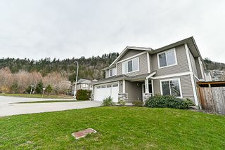 Photo 2: 47286 MACSWAN Drive in Sardis: Promontory House for sale : MLS®# R2148522