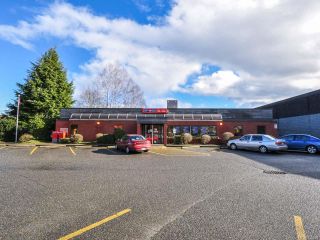 Photo 2: 250 E Island Hwy in PARKSVILLE: PQ Parksville Mixed Use for sale (Parksville/Qualicum)  : MLS®# 722524