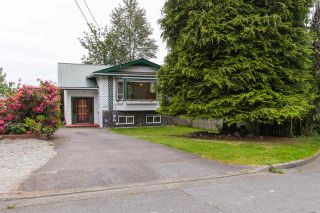Photo 1: 32886 1ST AVENUE in Mission: Mission BC House for sale : MLS®# R2073993