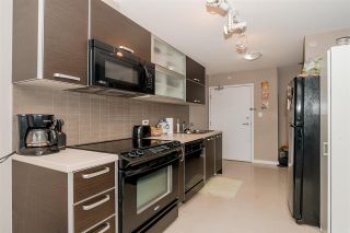 Photo 10: 1201 9981 WHALLEY Boulevard in Surrey: Whalley Condo for sale in "TWO PARK PLACE" (North Surrey)  : MLS®# R2482437