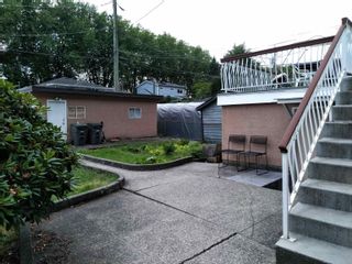 Photo 2: 178 E 40TH Avenue in Vancouver: Main House for sale (Vancouver East)  : MLS®# R2878421