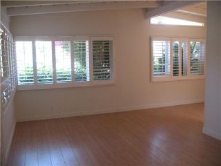 Photo 2: PACIFIC BEACH House for sale : 3 bedrooms : 2149 Reed