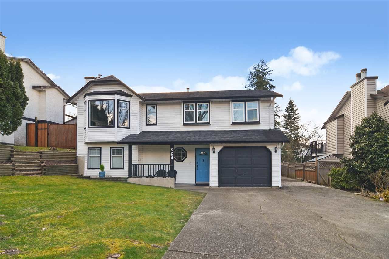 Main Photo: 6257 172 Street in Surrey: Cloverdale BC House for sale (Cloverdale)  : MLS®# R2555759