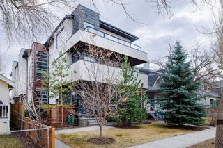 Photo 2: 1 408 13 Street NW in Calgary: Hillhurst Row/Townhouse for sale : MLS®# A2138819
