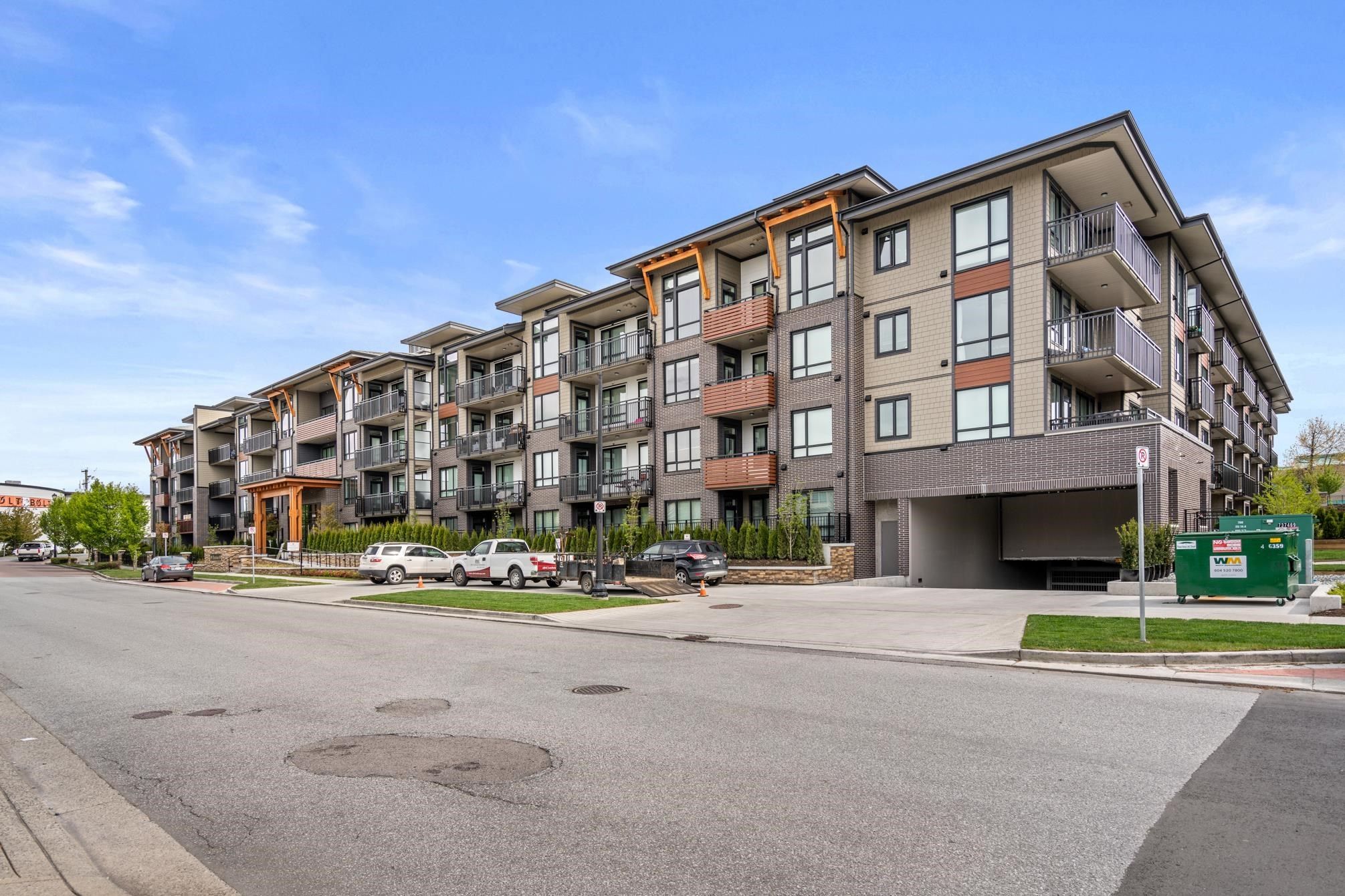 Main Photo: 303 31158 WESTRIDGE Place in Abbotsford: Abbotsford West Condo for sale in "Elmstone by Polygon" : MLS®# R2717439