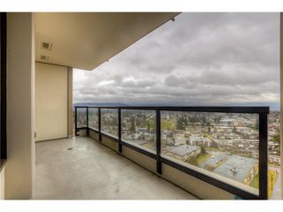 Photo 12: 2303 7063 HALL Avenue in Burnaby: Highgate Condo for sale in "Emerson" (Burnaby South)  : MLS®# V1048221
