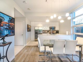 Photo 10: 104 1088 W 14TH Avenue in Vancouver: Fairview VW Condo for sale in "Coco on Spruce" (Vancouver West)  : MLS®# R2684315