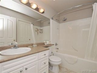 Photo 13: 7 126 Hallowell Rd in VICTORIA: VR Glentana Row/Townhouse for sale (View Royal)  : MLS®# 647851