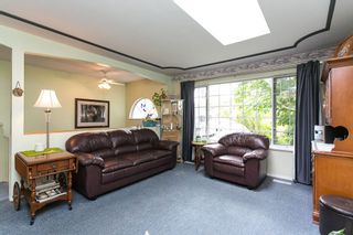 Photo 3: 12231 100 Avenue in Surrey: Cedar Hills House for sale in "Cedar Hills" (North Surrey)  : MLS®# R2279696