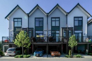 Main Photo: 71 17555 57A Avenue in Surrey: Cloverdale BC Townhouse for sale in "HAWTHORNE by MOSAIC HOMES" (Cloverdale)  : MLS®# R2576658